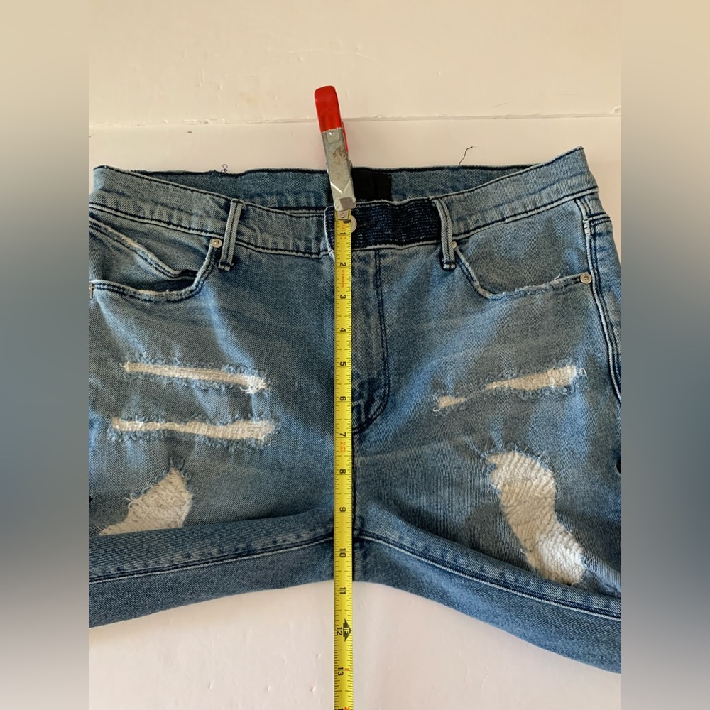 RtA Bryant Skinny Fit Distressed Jeans Men’s Size 32 Medium Blue Wash Denim - Picture 9 of 11